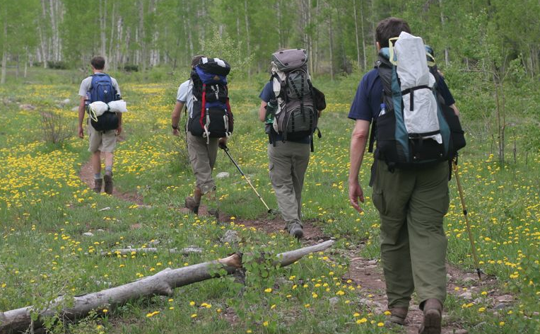 backpackers3